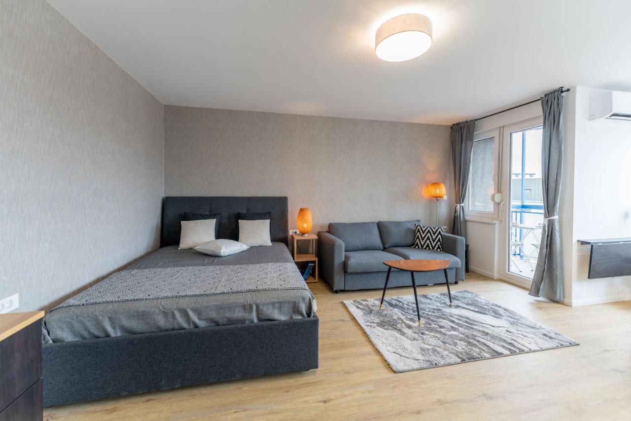 Elegant Tour As Studio Gilly With Open Views And A Balcony In The Center לובליאנה מראה חיצוני תמונה